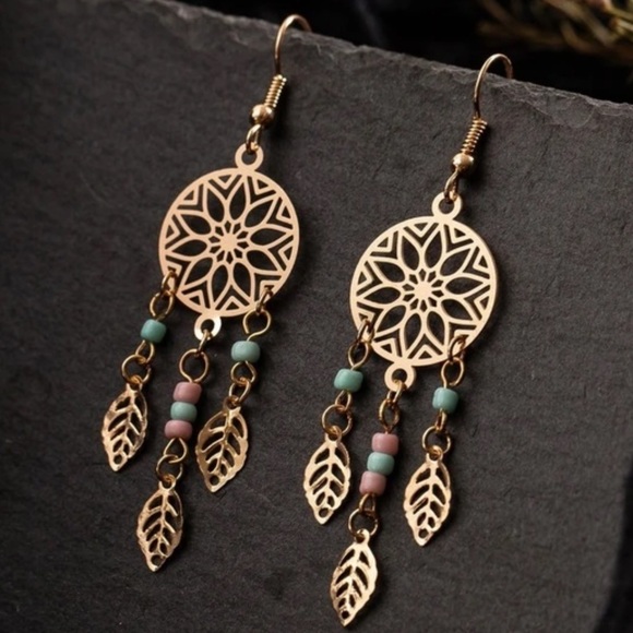 Boho Leaf Tassel Metal Indian Style Drop Earrings - Picture 1 of 2